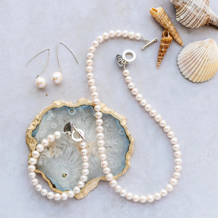 Classic Pearl Necklace Elegant Necklace, Bridal Necklace, Wedding ... Shop Pearl Jewelry Classic Elegant Collection