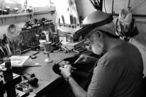 Find Professional Jeweler Near Me With Custom Designs