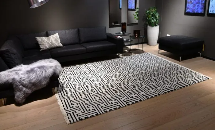 Choose Classic Carpet Styles With Elegant Home Finishing