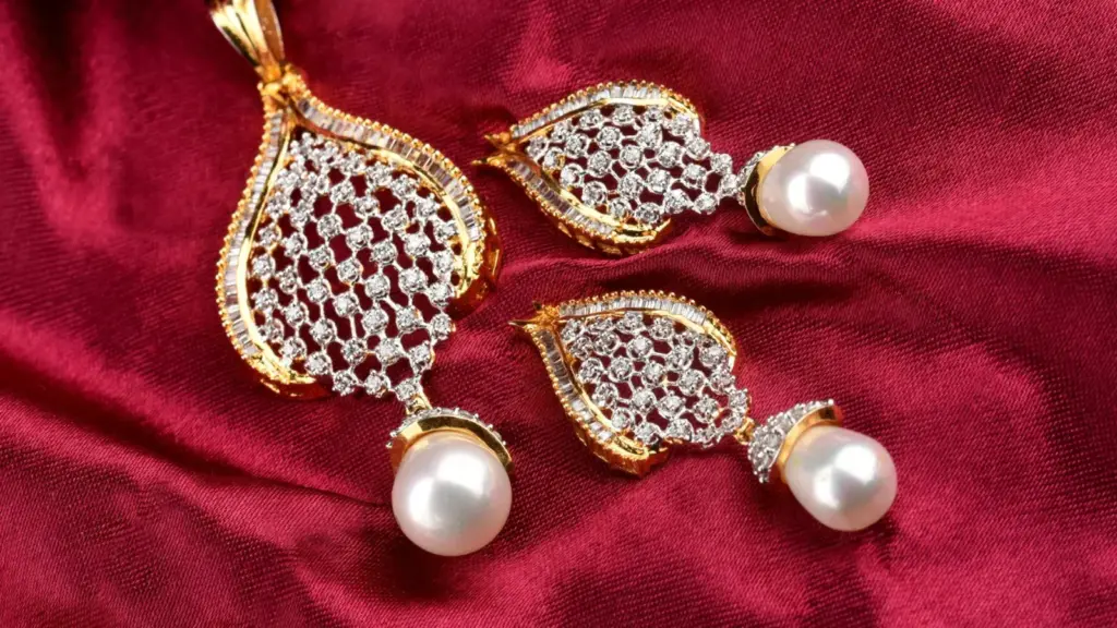 How to Design Your Own Bespoke Jewellery Online: A Step-by-Step Guide